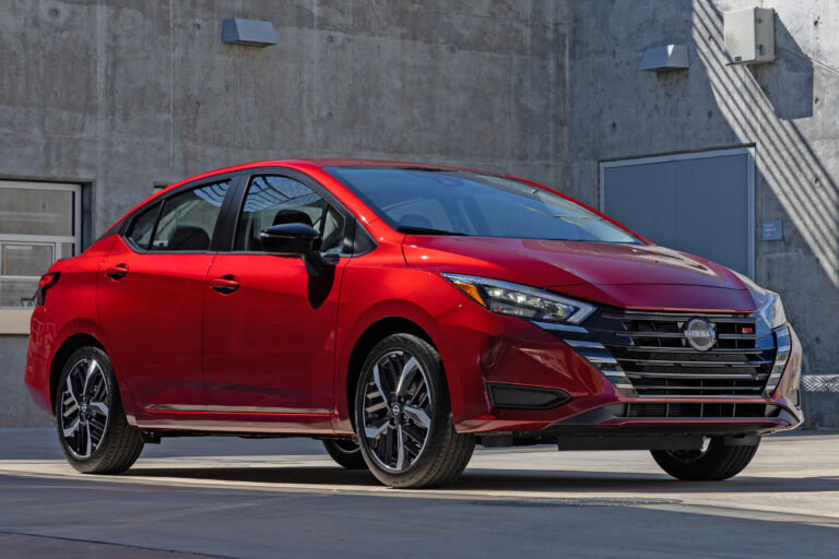 Hora do Adeus - Nissan Versa